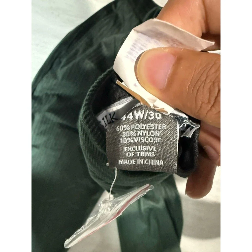 Silver Silk Men’s Dark Green Herringbone 3-Piece Suit Jacket, Vest, 44x30 Pants